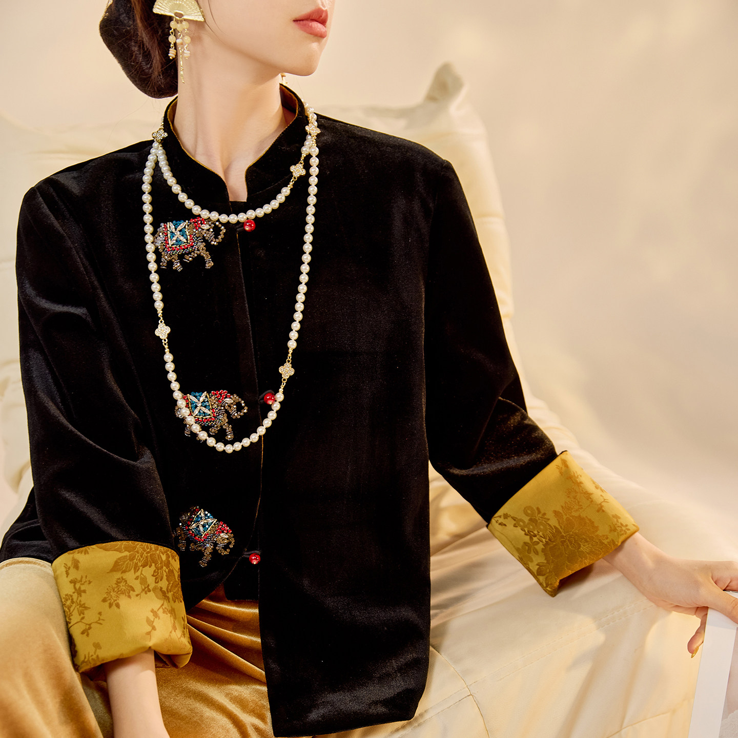 新中式民族风彩钻丝绒盘扣马甲国风时髦高定双面穿气质套装 N9044,女装/女士精品,时尚套装,淘宝优惠券,粉丝福利购,淘宝优惠卷