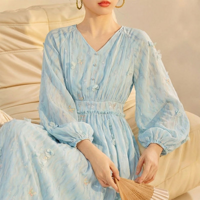 春季新中式轻奢蝴蝶花浪漫连衣裙