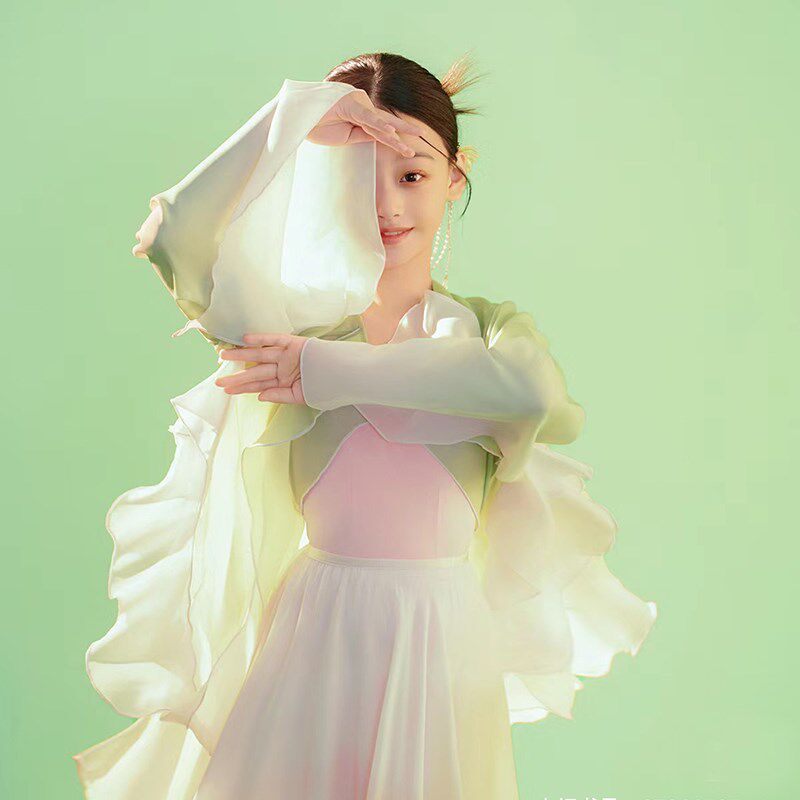 汉服儿童古典舞i演出服古装表演六一国风汉唐舞蹈飘逸超仙练功女