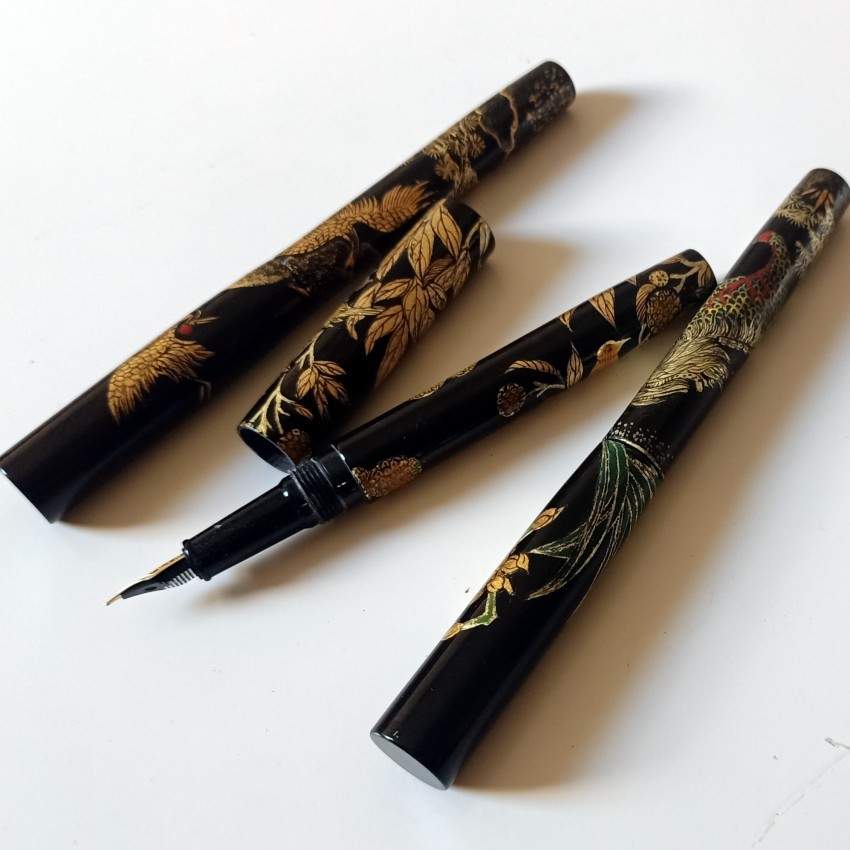 漆器檀木莳绘钢笔 手工贴金彩绘商务签约笔 描金漆画实木钢笔加工