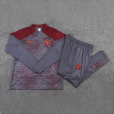 款切尔西白色曼联灰色阿森纳巴塞长袖足球半拉链训练服套装批