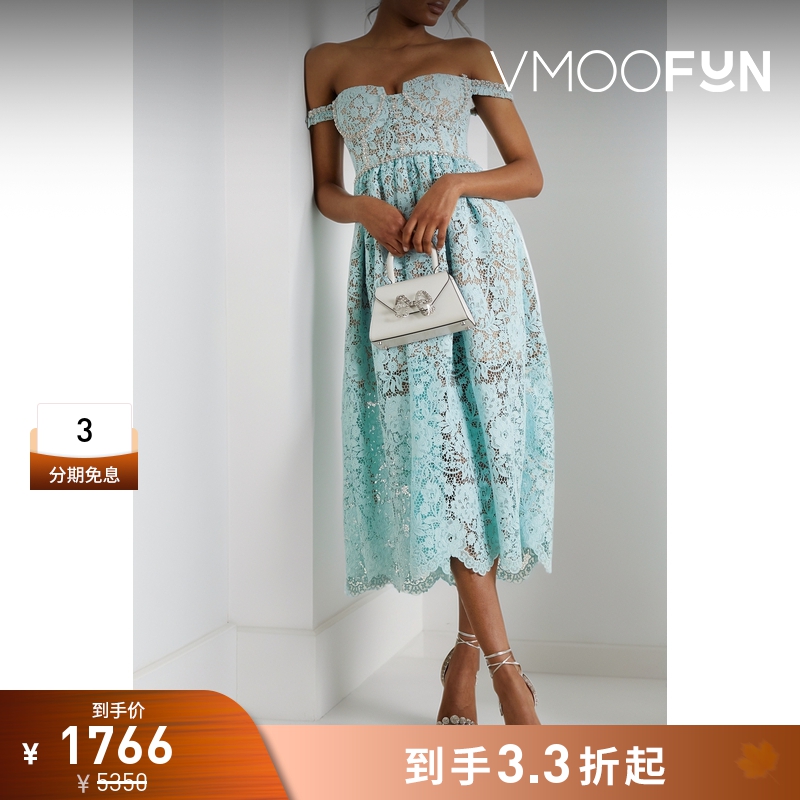 【折扣】Self-Portrait 露肩水晶缀饰凸纹凸花蕾丝中长连衣裙