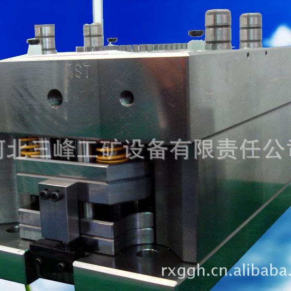 制作各种水管接头模具塑料模具注塑模具加工免费报价量大从优