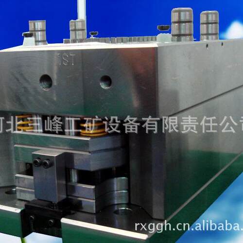 制作各种水管接头模具塑料模具注塑模具加工免费报价量大从优