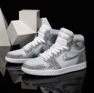 Nike耐克 【定制球鞋】Air Jordan1银白满天星低帮倒钩满钻情侣款