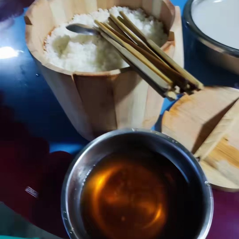红豆杉木蒸饭木桶甑子家用木桶蒸饭桶大号米饭商用饭蒸笼不锈钢