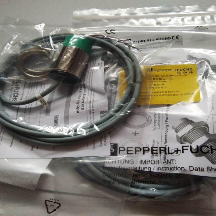 供应接近开关NI40-C40-BP6L-Q12电感式