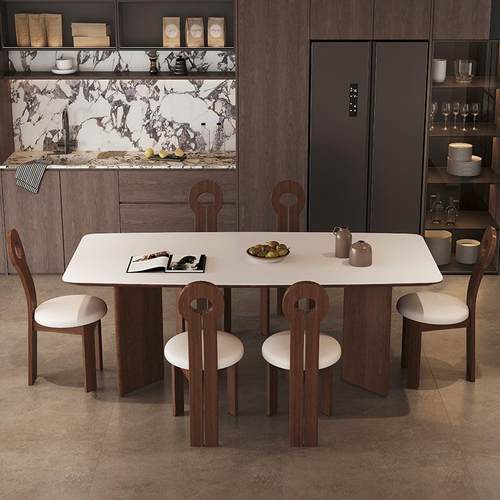 法式北欧岩板餐桌椅2024新款家用小户型饭桌诧寂风实木方形西餐桌