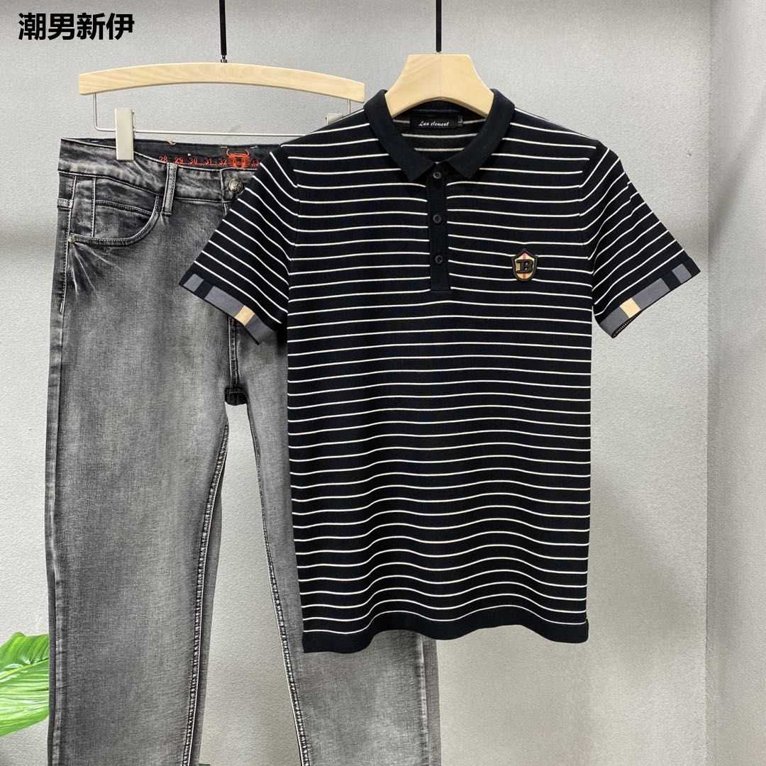 男士条纹紧身韩版短袖毛衣徽章刺绣撞色针织衫半袖潮牌毛衫半截袖