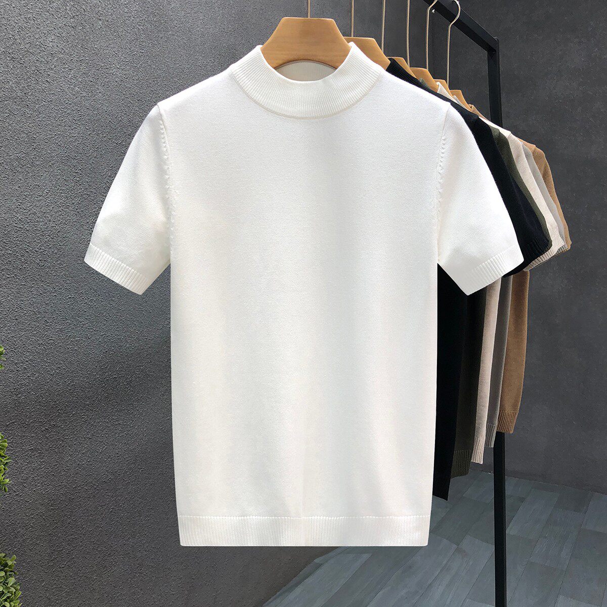 极简轻奢中领短袖毛衣男冬季内搭打底衫男士白色厚款半袖针织衫