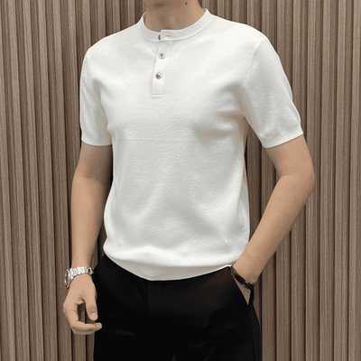 2025春夏高品质亲肤白色亨利领短袖毛衣男修身轻奢针织半袖打底衫