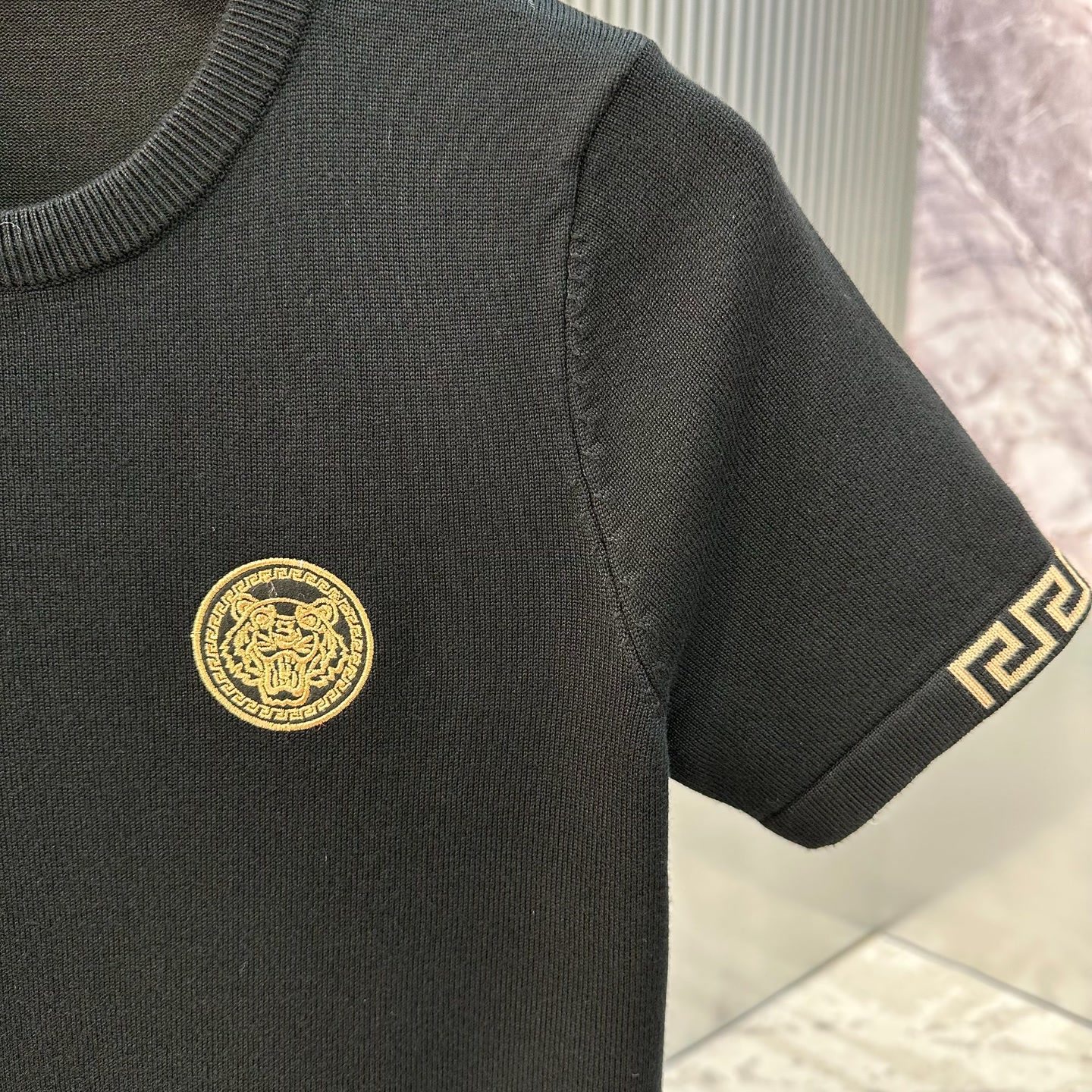 型秋冬季圆领针织短袖毛衣男潮牌内搭打底衫男士黑色半袖毛衣