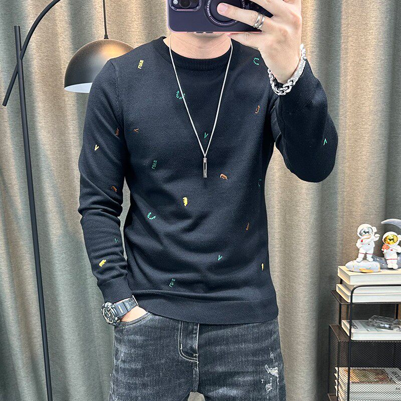 加厚长袖毛衣男秋冬新款卡通刺绣弹力紧身内搭圆领打底衫针织上衣