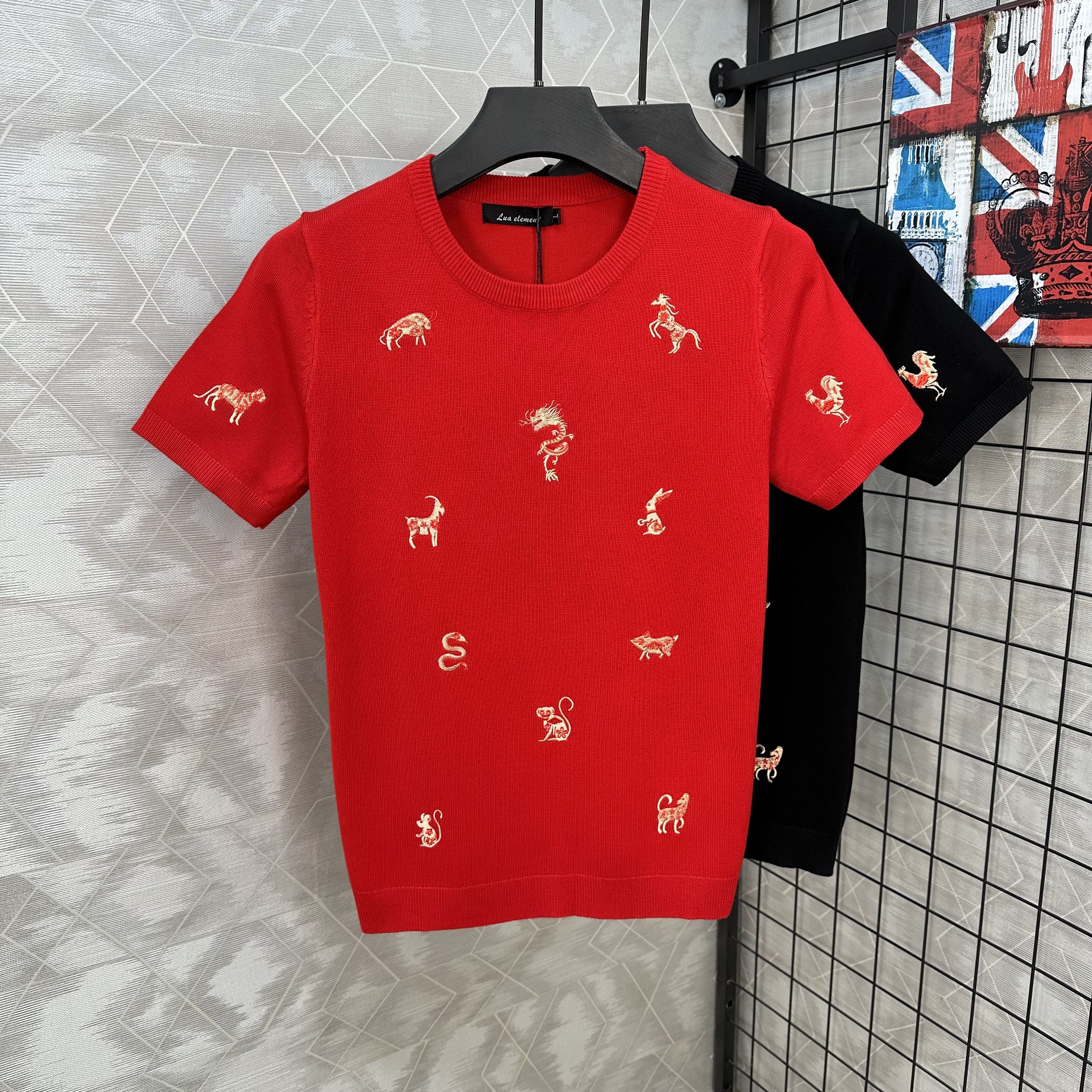 2025本命年红色十二生肖刺绣短袖毛衣男修身圆领轻奢半袖厚T恤
