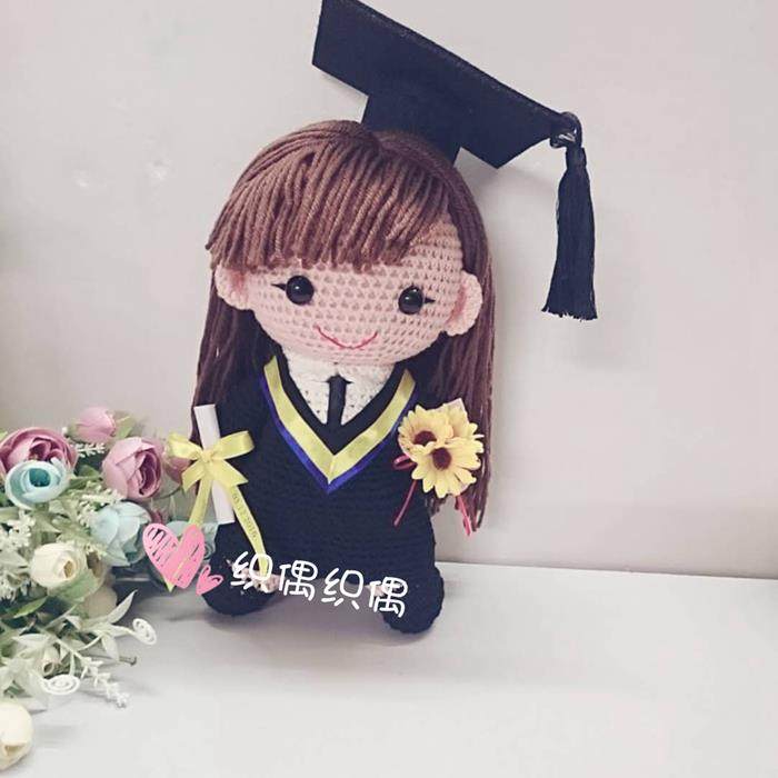 毕业公仔 娃娃订制 手工礼物送女生 学生订造 创意花束博士帽男生