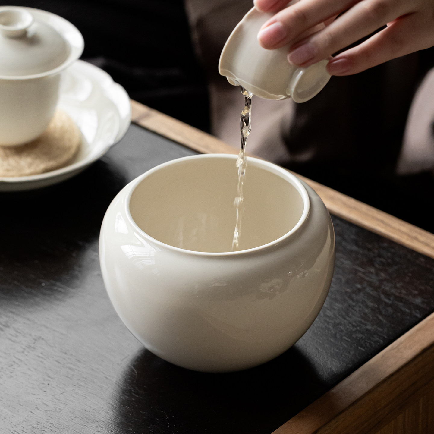 草木灰建水陶瓷茶洗茶渣缸水盂茶盂日式家用文人干泡茶席小建水