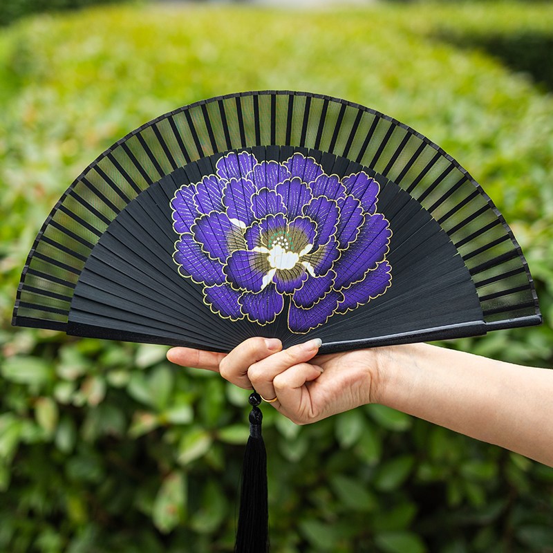 扇子牡丹花古风折扇随身便携喷绘女式旗袍专用舞蹈扇高档苏杭礼物