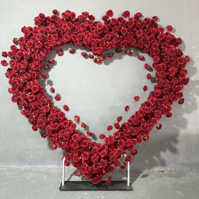 仿真玫瑰形心形拱门花艺背景红色心拱门艺求婚花花背景商场XOU仿