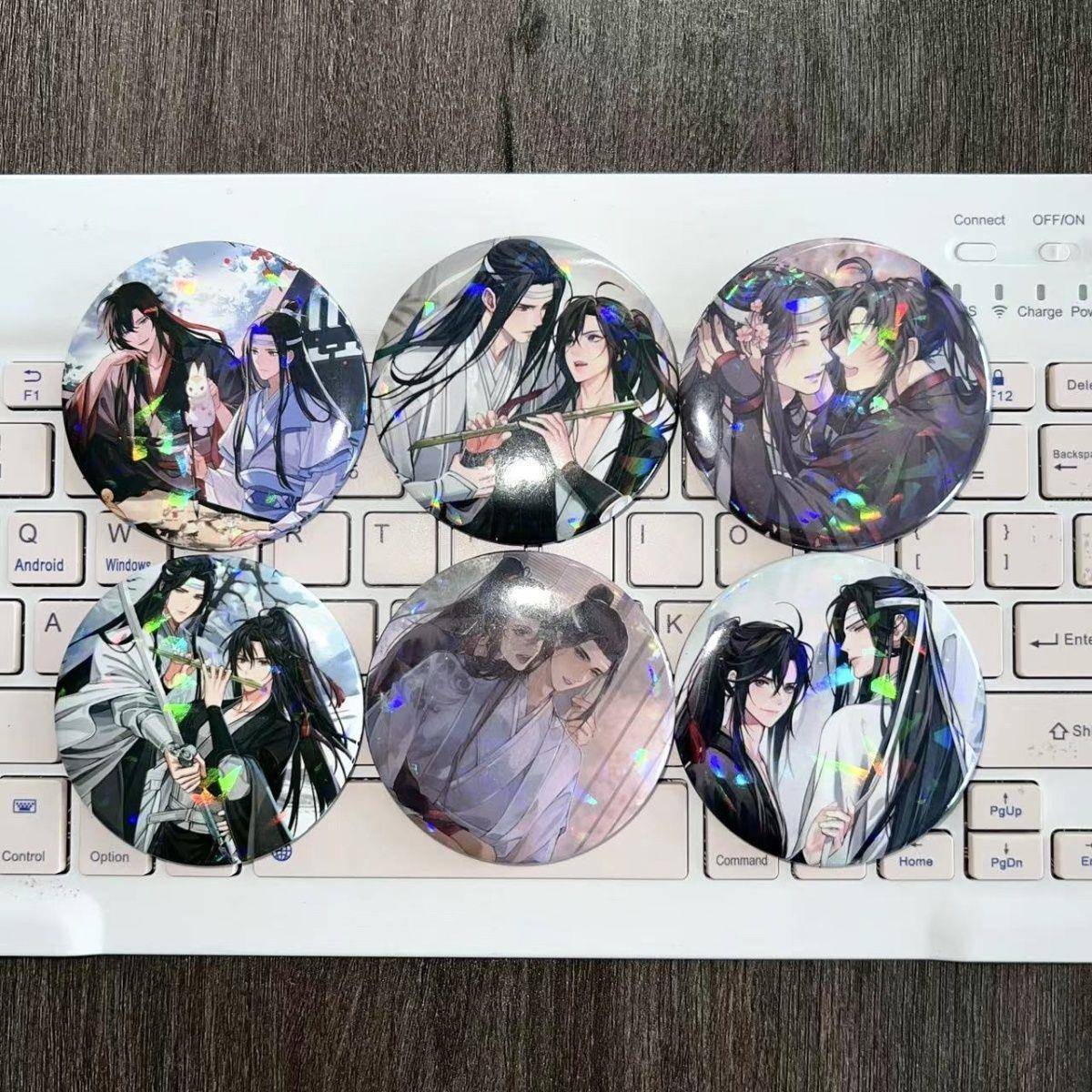 魔道祖师同人吧唧蓝忘机周边魏无羡镭射马口铁闪耀徽章胸针挂饰女