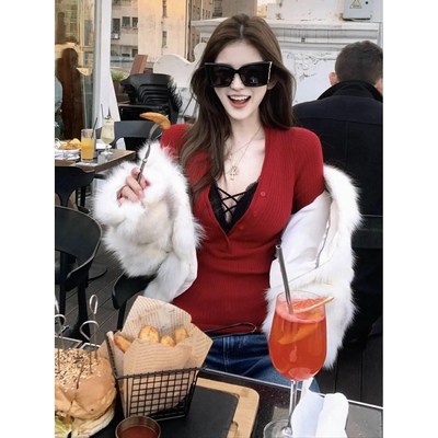 圣诞红色V领内搭可外穿p打底衫女2024秋冬季大码修身性感辣妹上衣