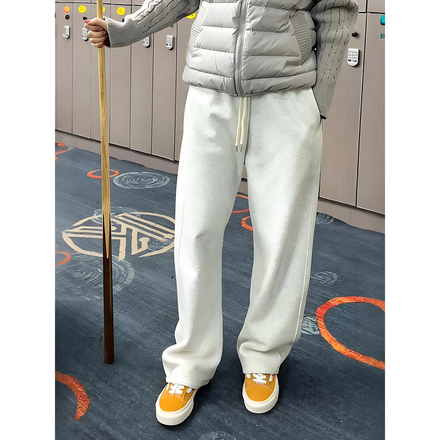 花灰色美式运动健身卫裤男秋冬刺绣加绒弯刀裤子不贴腿休闲微喇裤,男装,休闲裤,淘宝优惠券,粉丝福利购,淘宝优惠卷