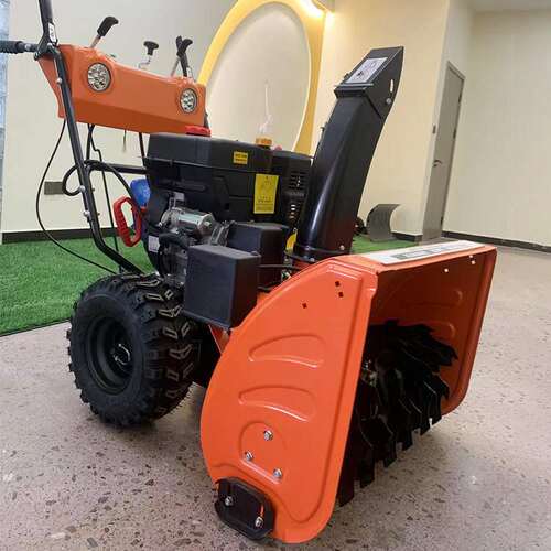 电动洒水车座驾式公路除雪机物业广场多功能抛雪车家用物业大棚铲