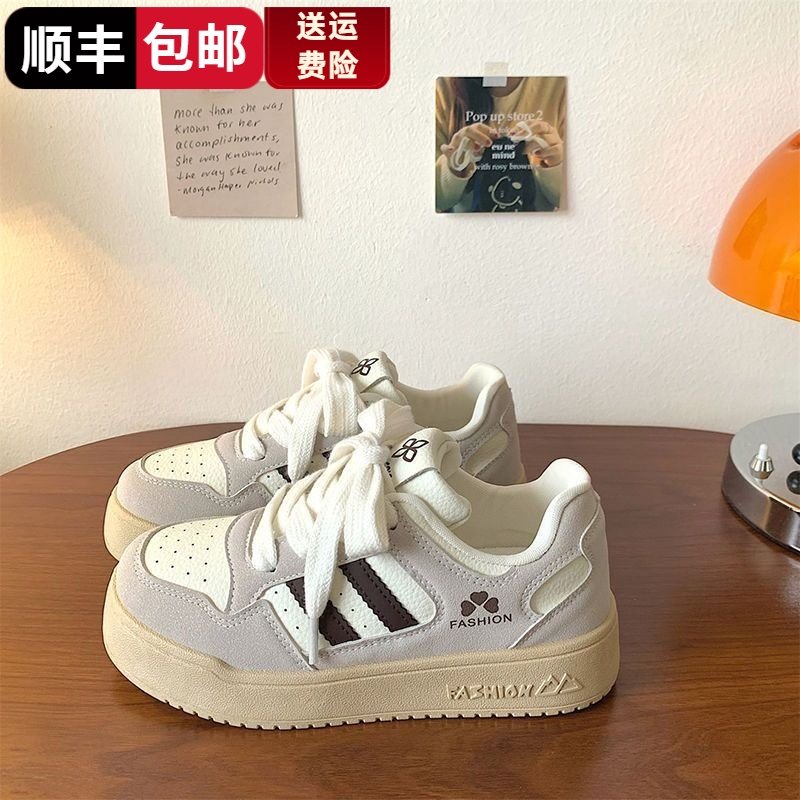港风学生休闲小众板鞋女ins潮秋季2025新款ins复古百搭运动小白鞋