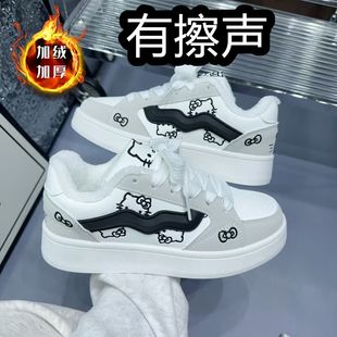 2025冬季新款加绒加厚卡通KT猫白色休闲板鞋女可爱设计感小白鞋
