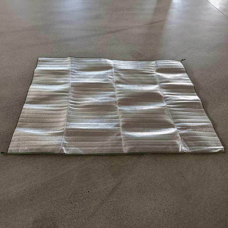 户外折叠式地垫便携式铝箔防潮垫双面铝膜加厚防水露营野餐垫