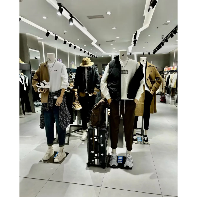 9号   95eee    亮面短款走秀款    轻奢时尚百搭外套9627