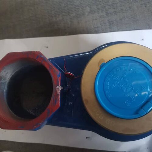 内丝螺纹立式水表冷热上进下进DN40 50 65  80  100水表1.5寸2寸