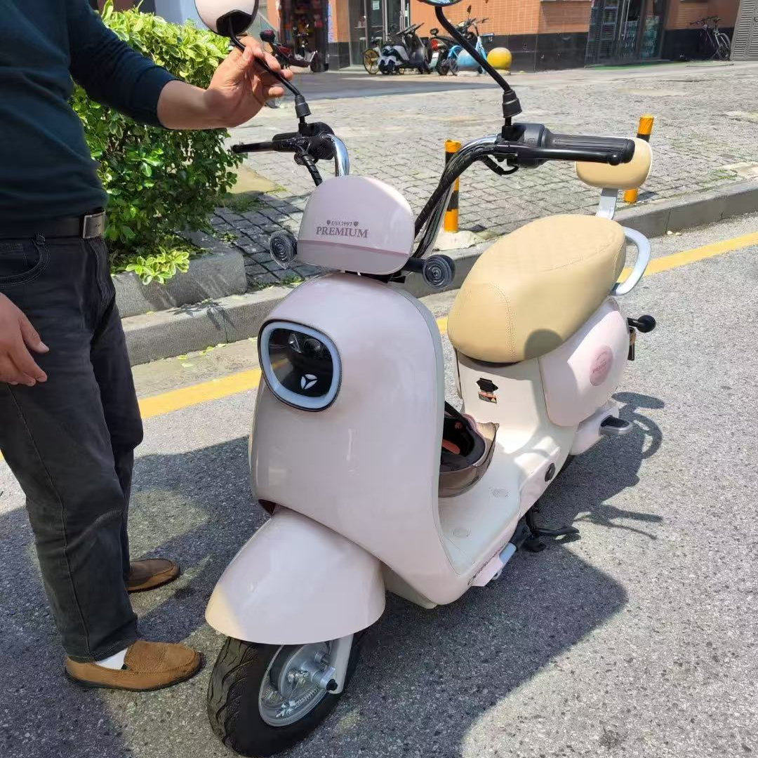 雅迪冠能DG6电动车外壳原装原厂配件前围前泥板边条踏板前叉减震
