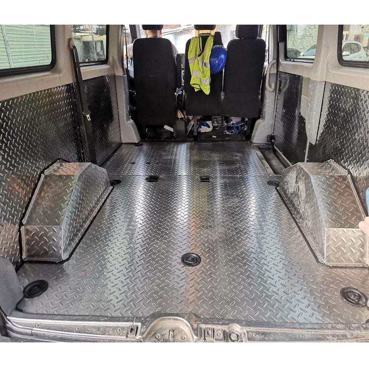 大通V80改装不锈钢地板专用货车车厢依维柯得意全顺江铃特顺座椅