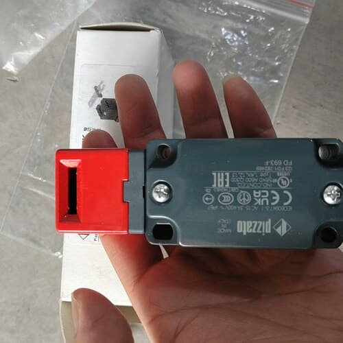 Pizzato FD 693-F 123 FD1-78246