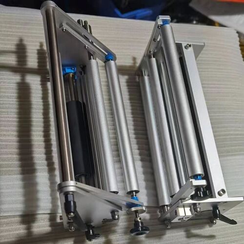 枕式包装机零件拉膜轮制袋器生产日期打码机刀片座皮带五金立式机