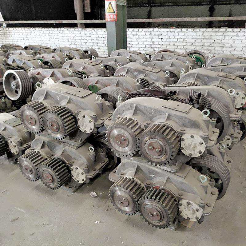 圆柱齿轮变速机齿轮箱减速机减速器卧式搅拌机平行同轴减速箱