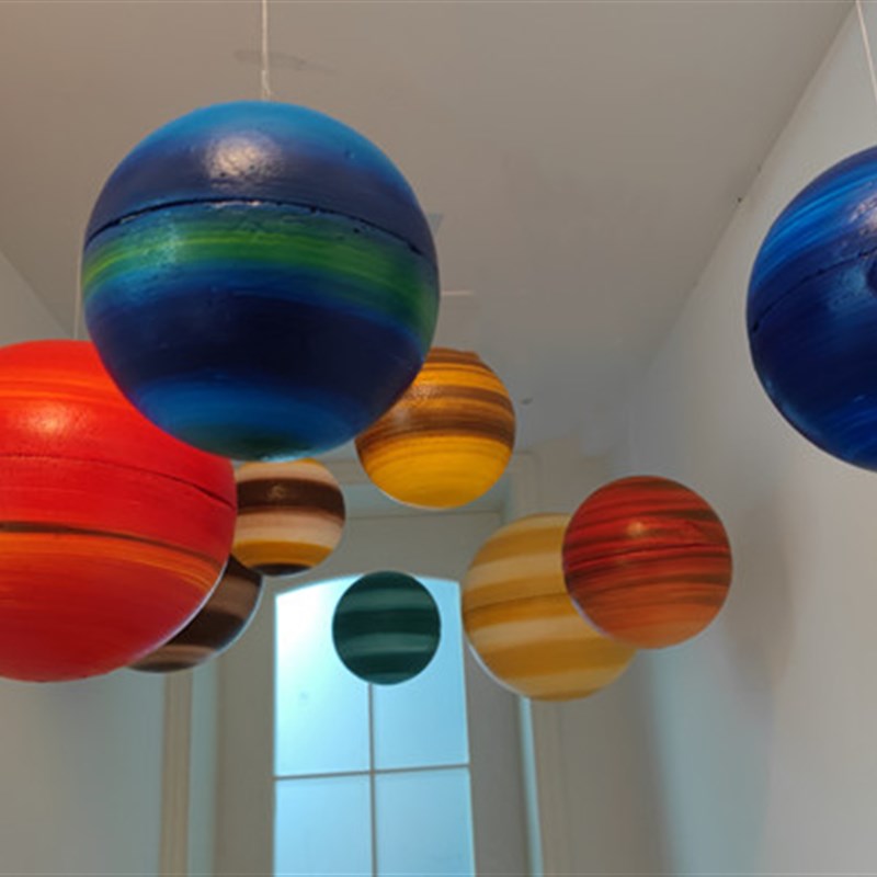 早教星空主题手绘泡沫球挂饰幼儿园宇航员星球太空人商场店装吊饰