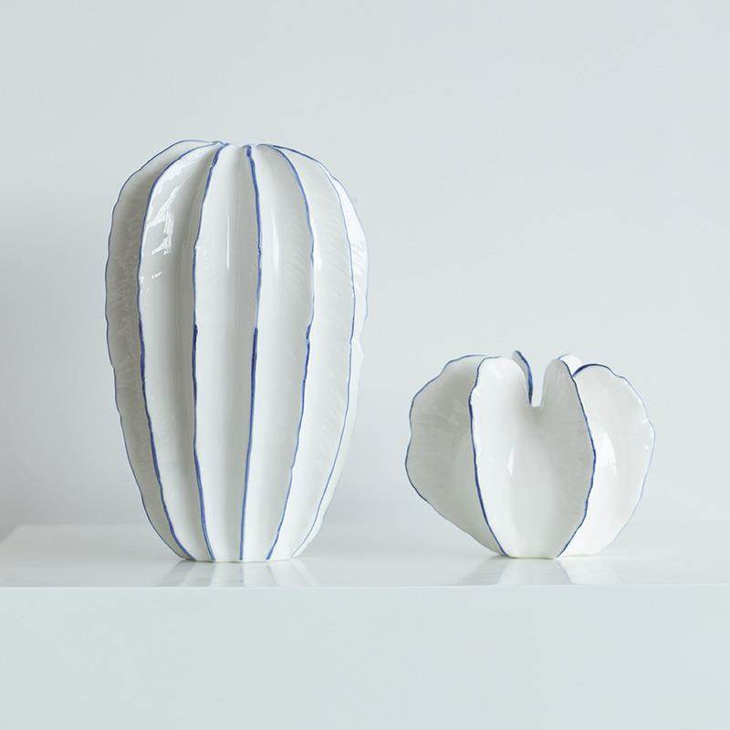 现代简约蓝线条防杨桃造型花瓶家居软装饰摆件桌面插花小口径花器,玩具/童车/益智/积木/模型,毛绒/玩偶/公仔/布艺类玩具,淘宝优惠券,粉丝福利购,淘宝优惠卷