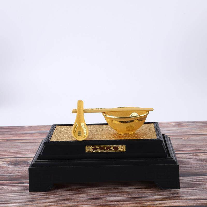 新款绒沙金碗筷勺摆件婚庆会销家居招财纳福富贵塑料金饭碗摆件