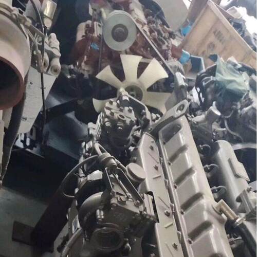 卡车牵引车用玉柴柴油机玉柴YC6G270-20发动机199KW1900rpm