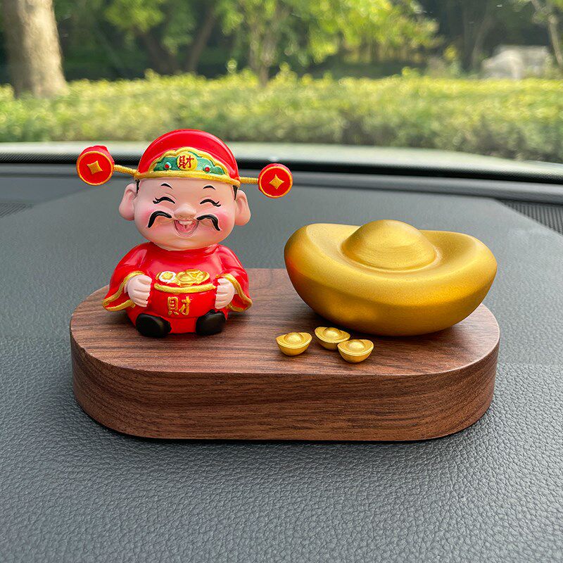 新款摇头车载财神摆件汽车内饰品元宝胡桃木摆件中控台车上用品女