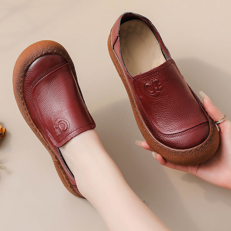 闰月鞋红色头层牛皮女鞋舒适软底复古懒人鞋妈妈鞋真皮单鞋女皮鞋