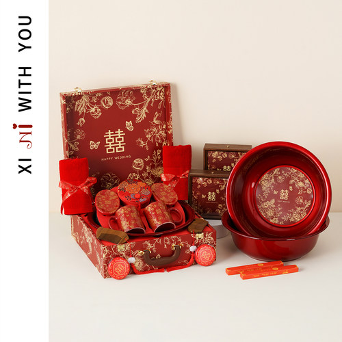 结婚女方陪嫁套装新娘嫁妆梳子