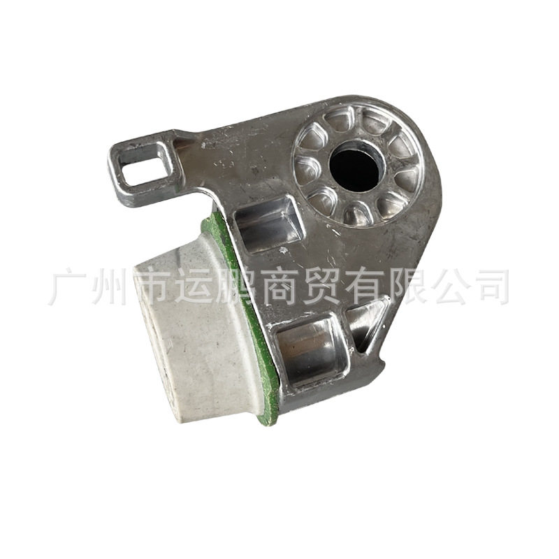 适用于吉普14-23款自由光排气消声器吊耳68185869AB68185869AA