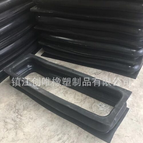 母线橡胶伸缩套封母橡胶