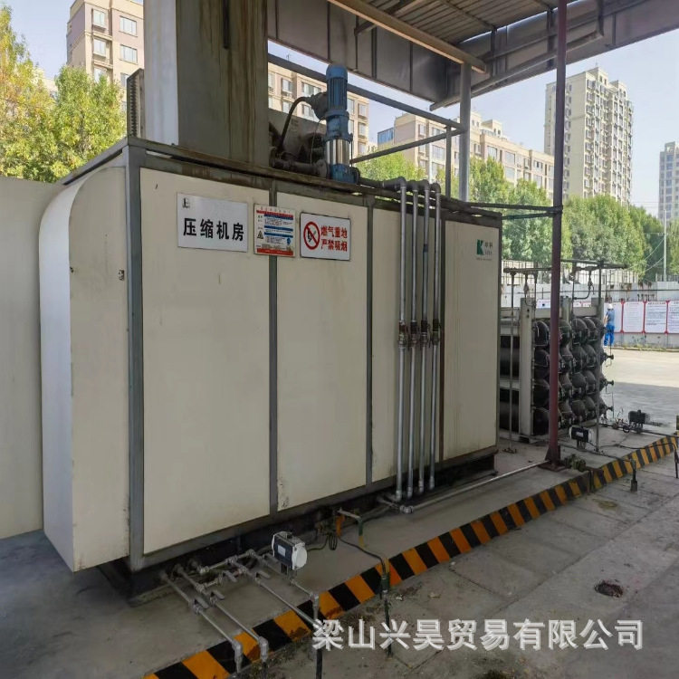 液压活塞子站压缩机平均流量1400方安装少使用出厂资料齐全
