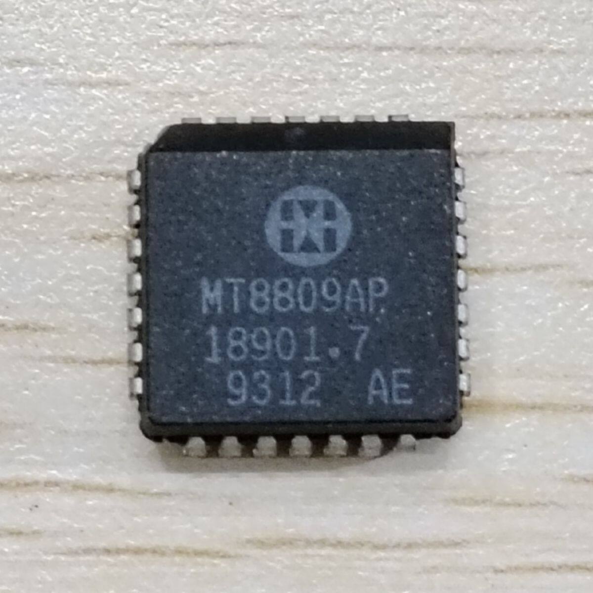 MT8809AP集成电路IC芯片电子元器件集成块贴片PLCC-28封装
