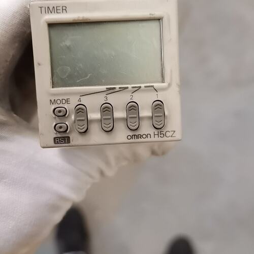 议价正品时间继电器H5CZ-L8D