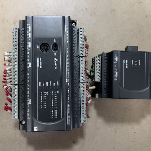 议价台达PLC DVP40ES200T，DVP04AD-E2