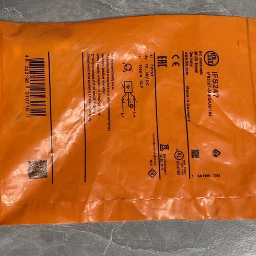 议价易福门IFS247接近开关，德国制造，未拆封。适用于